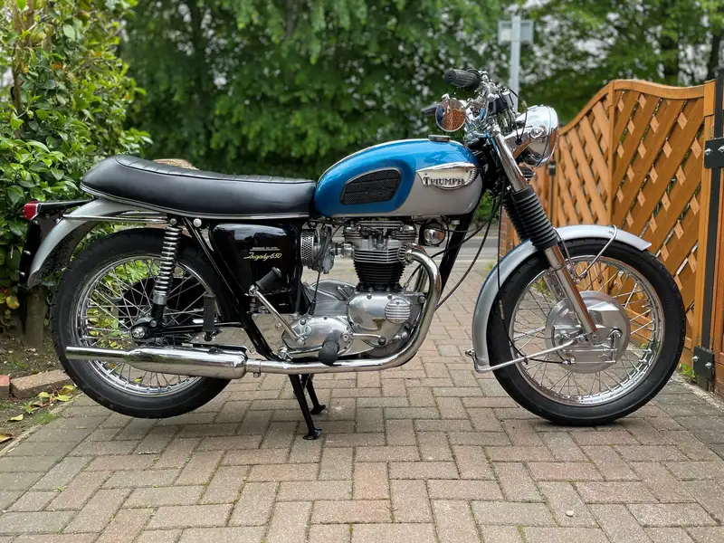 1969 Triumph TR6 Trophy 649cc-Sold
