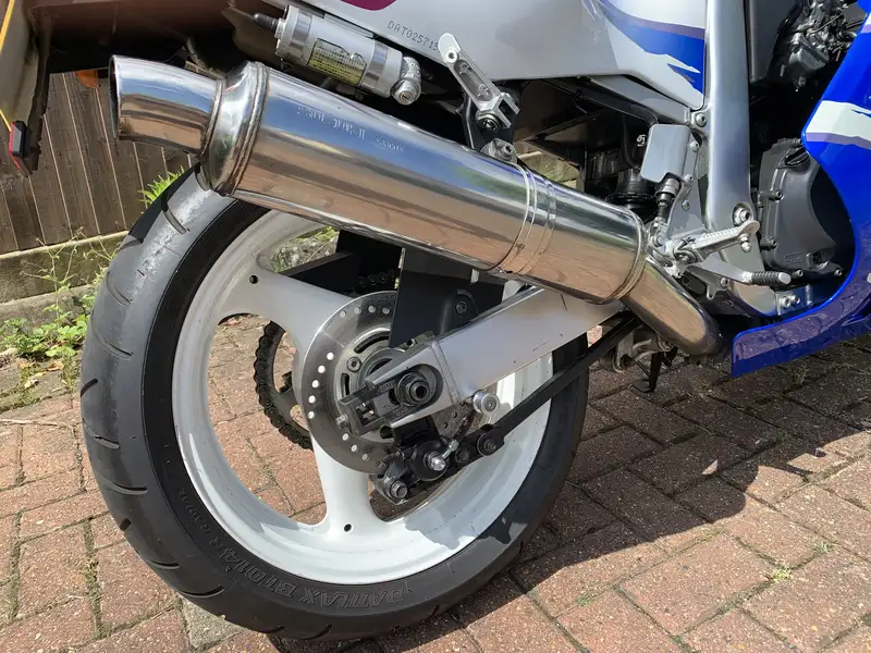 1996 Suzuki GSX-R400RS 398cc-Sold