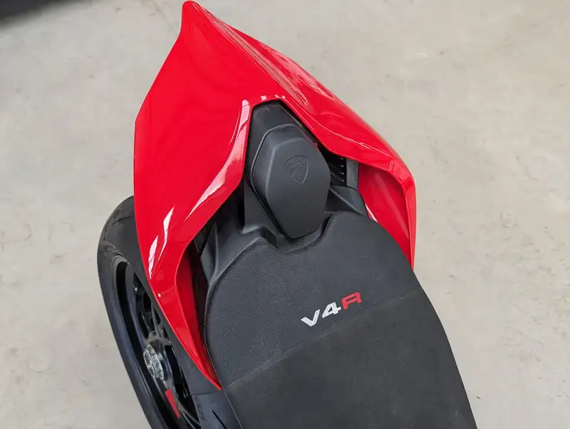2023 Ducati Panigale V4R 998cc-For Sale