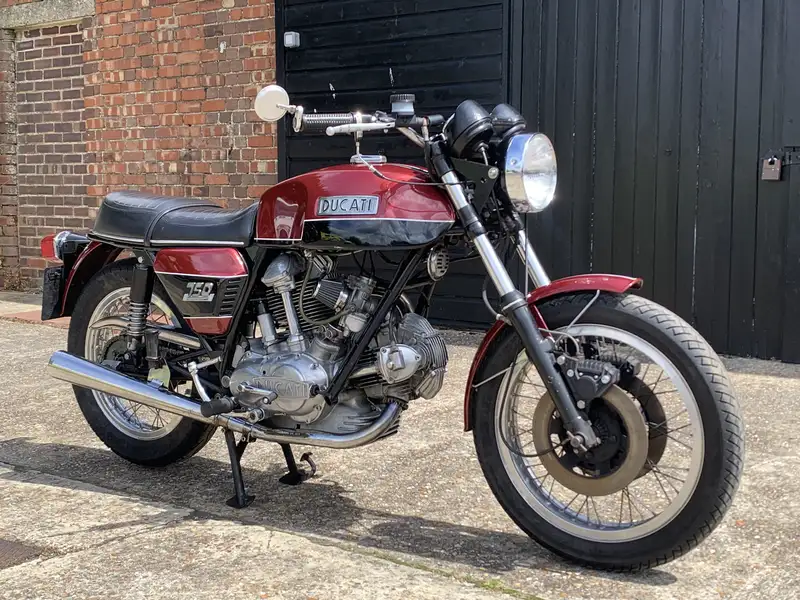 1974 Ducati 740 GT 748cc-Sold