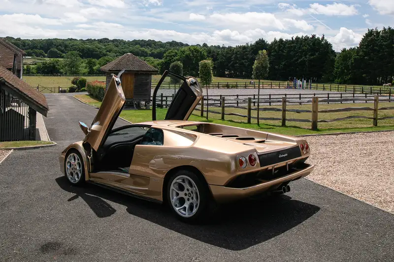 2001 Lamborghini Diablo VT 6.0 SE Coupé - car #9 of 42  - 56-Sold