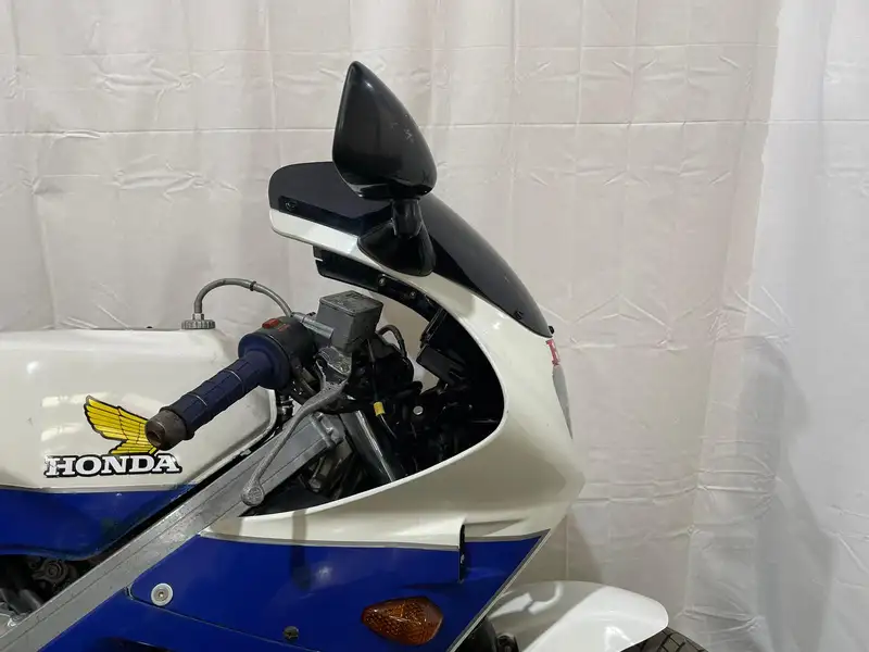1987 Honda VFR400 NC21 398cc-Sold