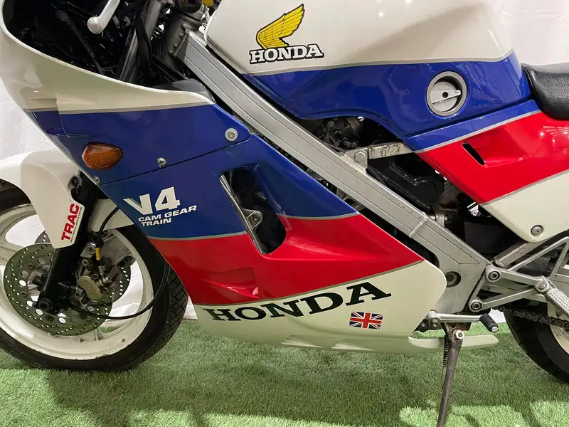 1987 Honda VFR400 NC21 398cc-Sold
