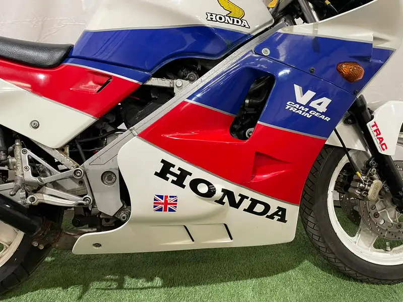 1987 Honda VFR400 NC21 398cc-Sold