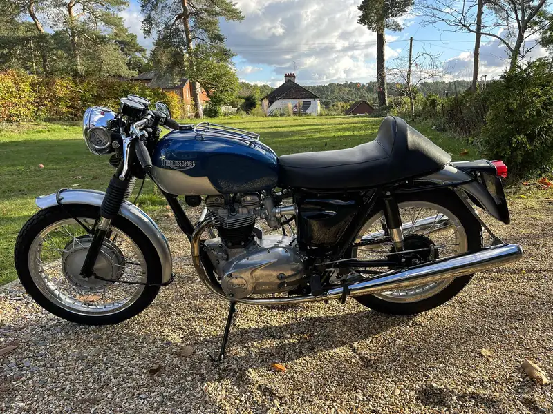 1967 Triumph Thruxton Bonneville Replica 649cc-For Sale