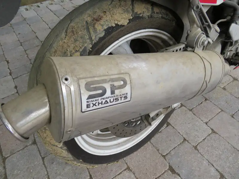 1991 Yamaha FZR1000 1,002cc-Sold