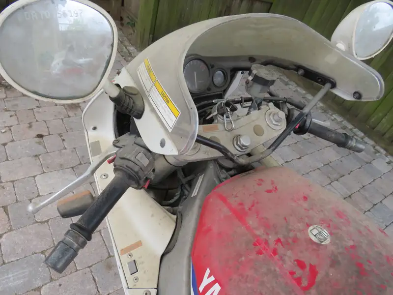 1991 Yamaha FZR1000 1,002cc-Sold