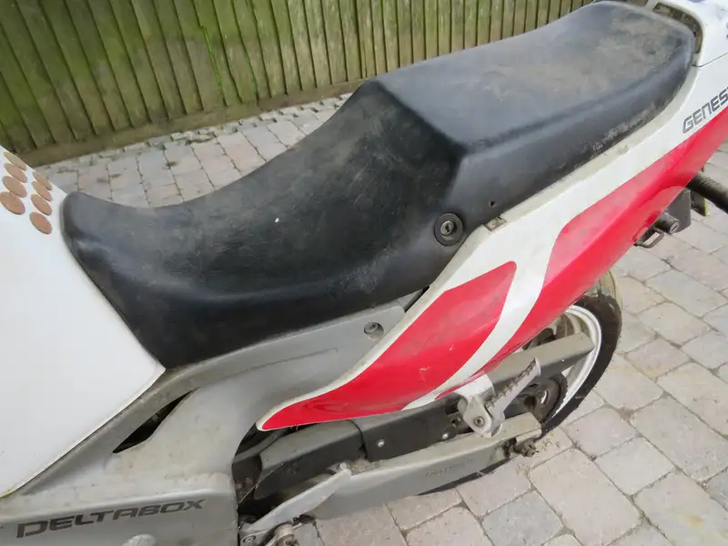 1991 Yamaha FZR1000 1,002cc-Sold