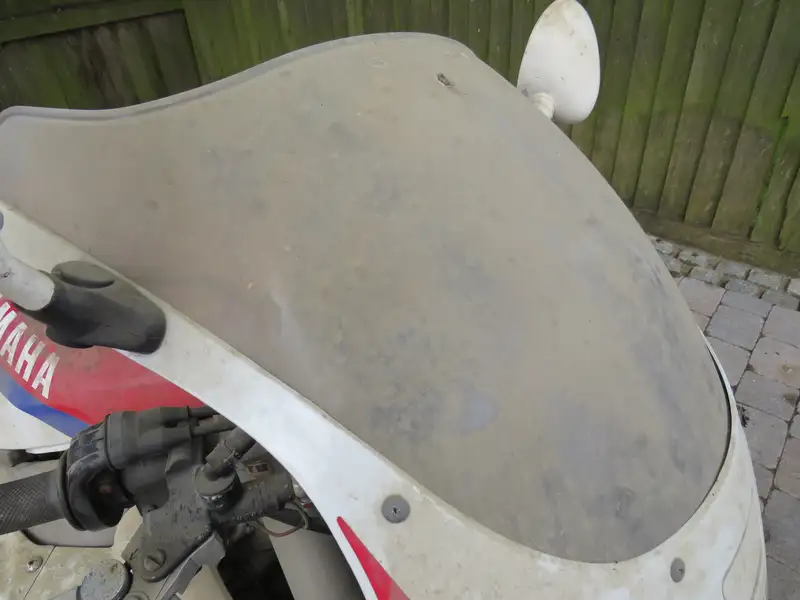 1991 Yamaha FZR1000 1,002cc-Sold