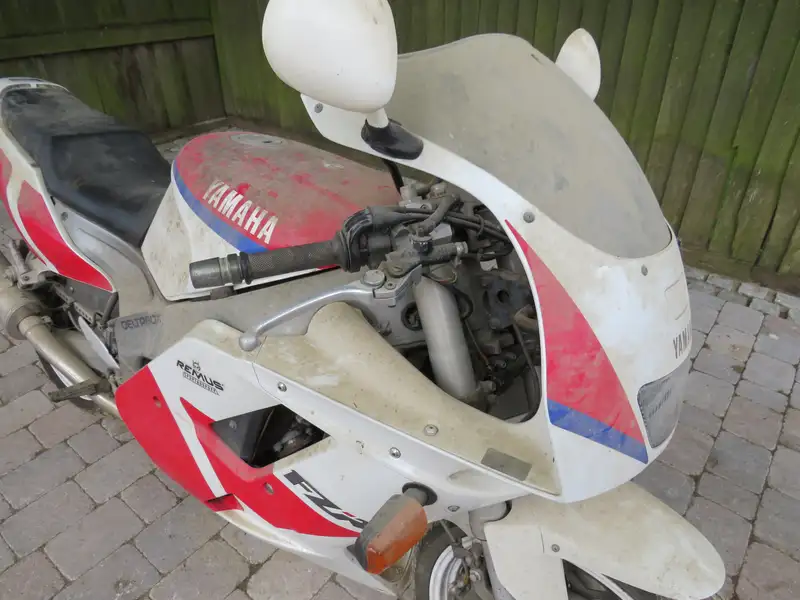 1991 Yamaha FZR1000 1,002cc-Sold