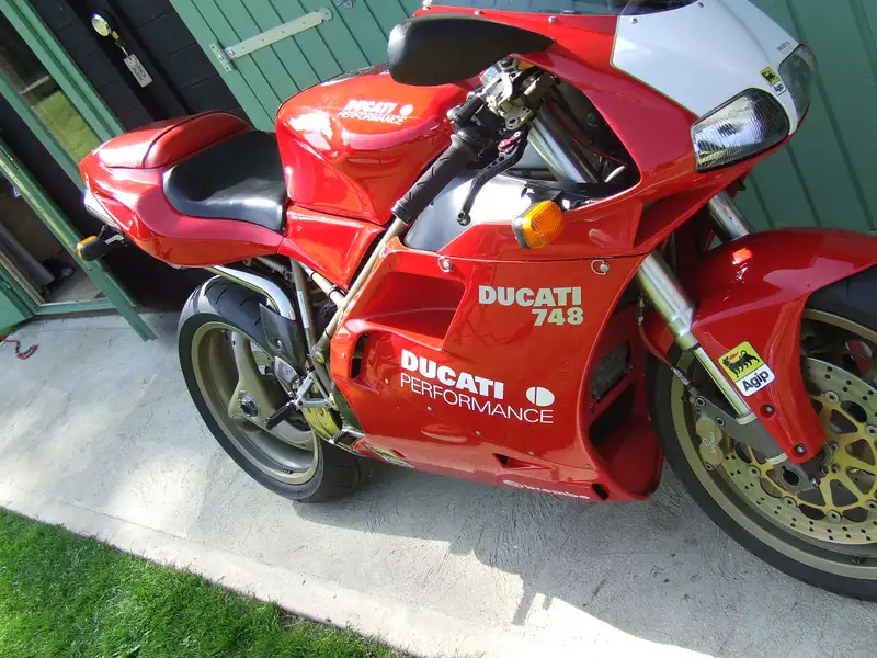 1998 Ducati 748 Biposto 853cc-Sold