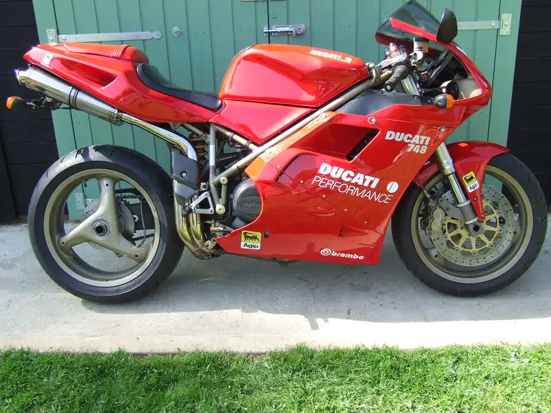 1998 Ducati 748 Biposto 853cc-Sold