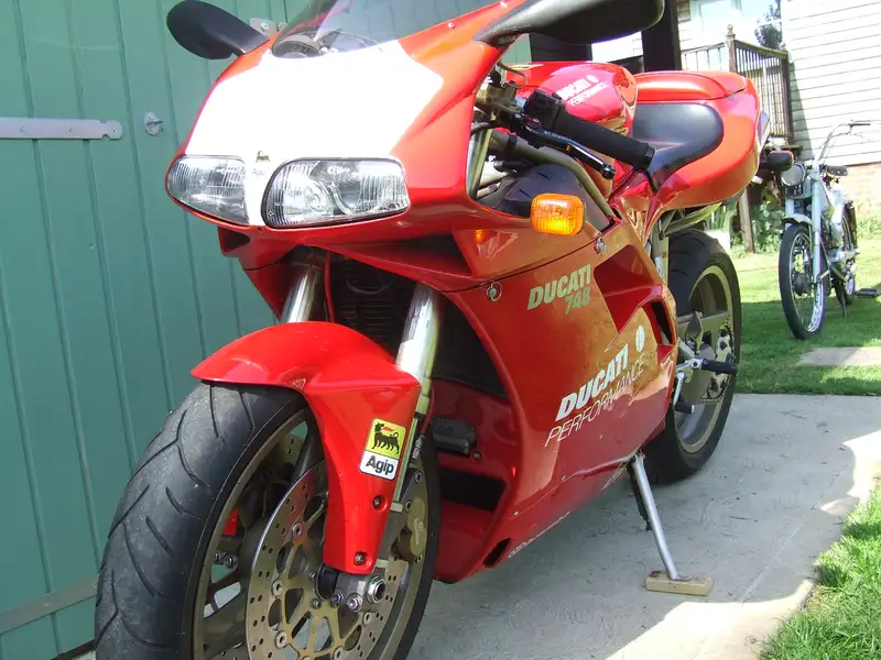 1998 Ducati 748 Biposto 853cc-Sold