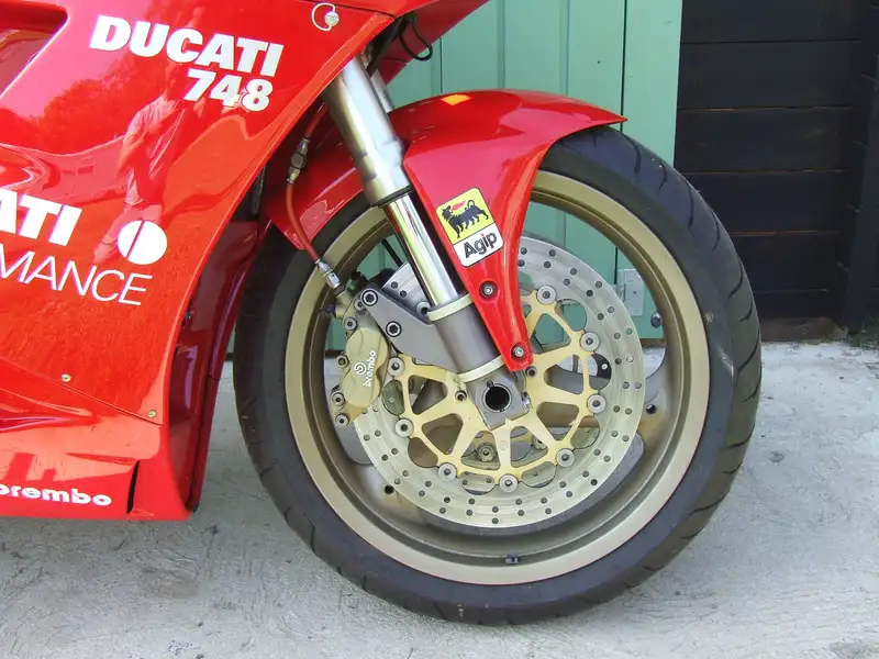 1998 Ducati 748 Biposto 853cc-Sold