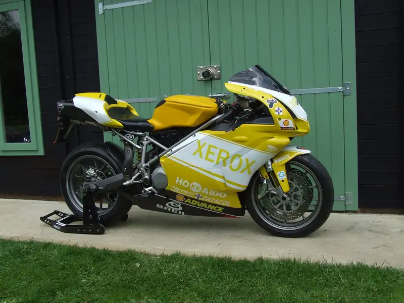 2004 Ducati 749 S 749cc-Sold