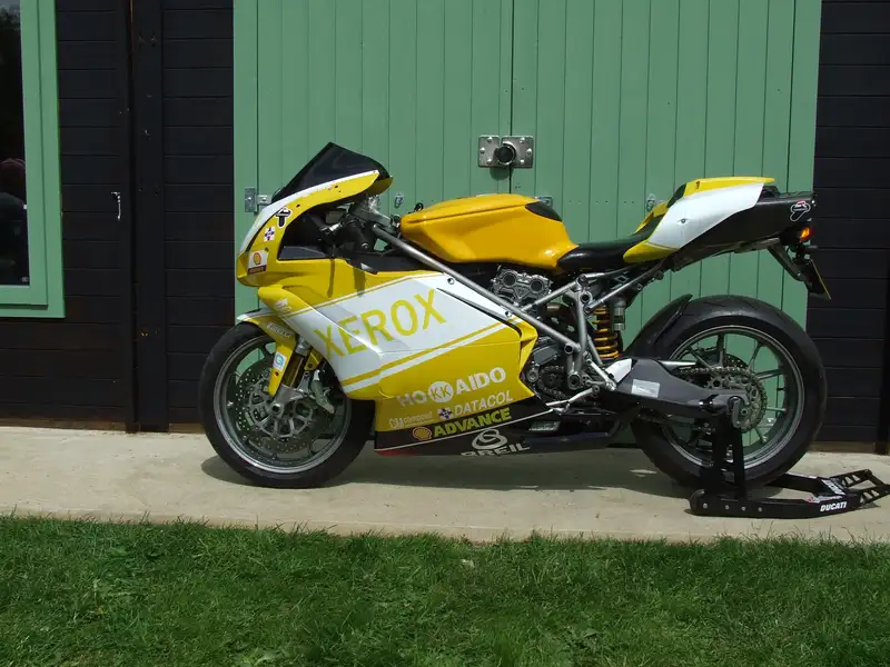 2004 Ducati 749 S 749cc-Sold