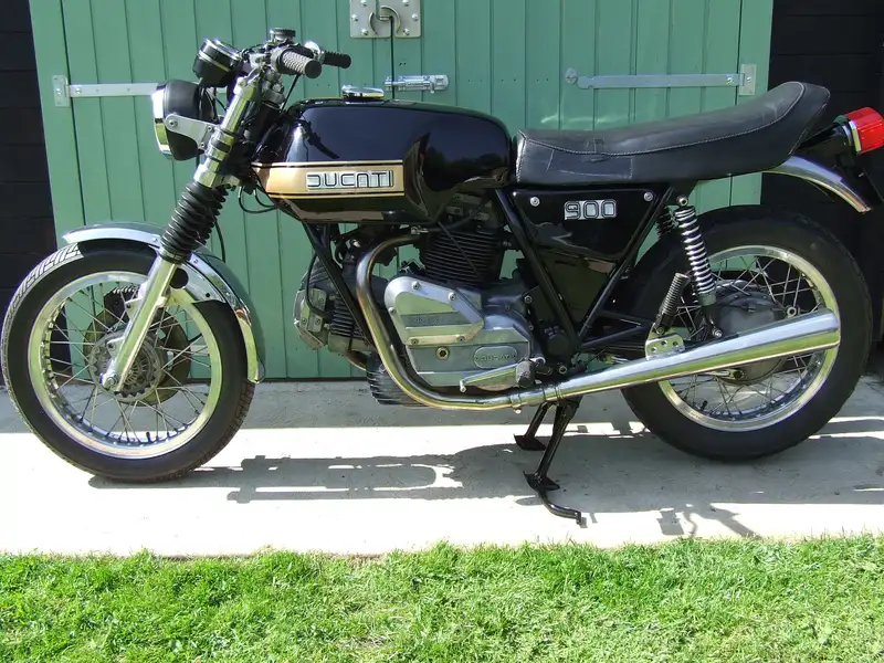 1977 Ducati 860 GT 864cc-For Sale