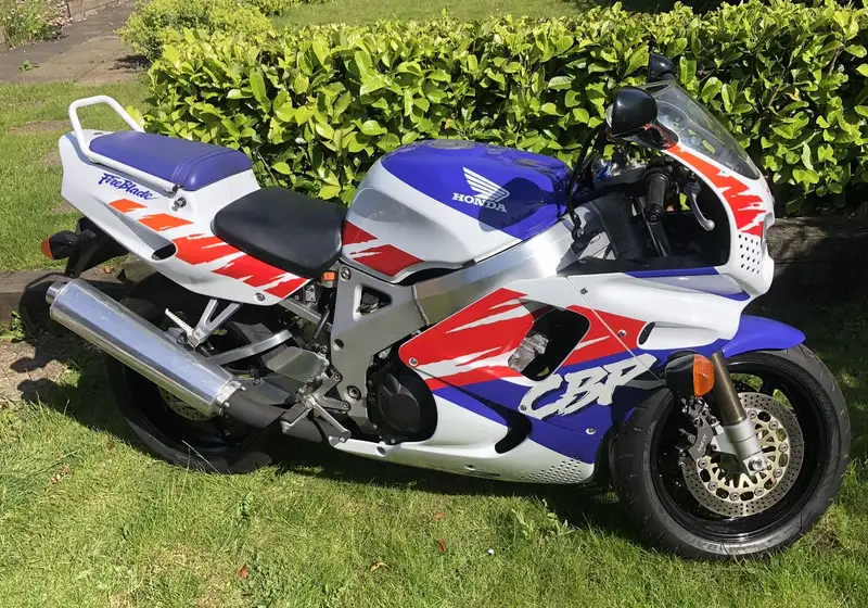 1992 Honda CBR900RR Fireblade 899cc-Sold