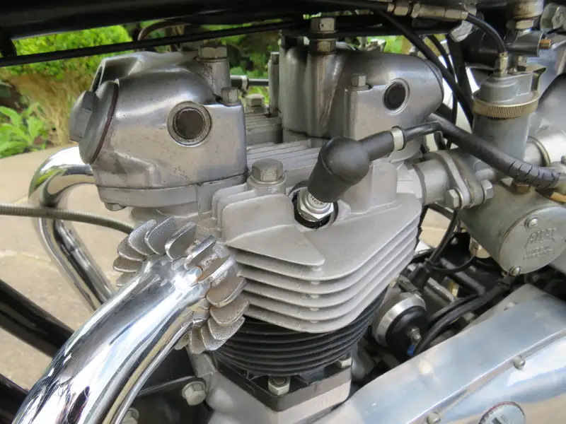 1961 Triumph T120 Bonneville 649cc-Sold