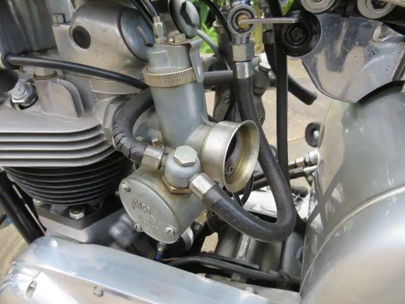 1961 Triumph T120 Bonneville 649cc-Sold