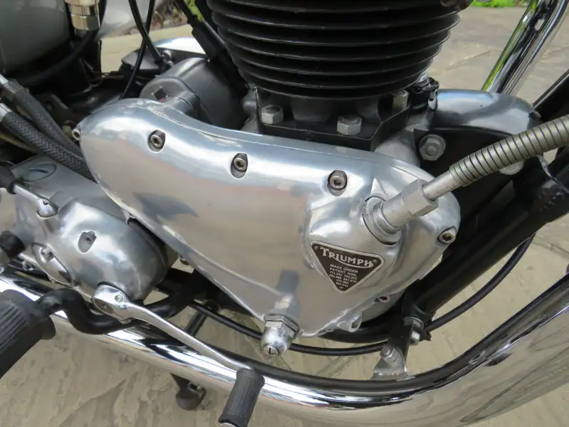 1961 Triumph T120 Bonneville 649cc-Sold