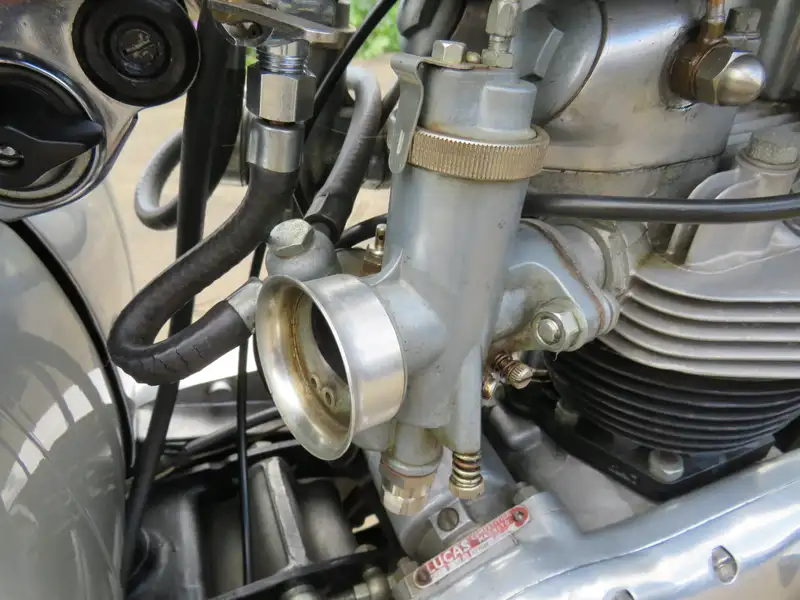 1961 Triumph T120 Bonneville 649cc-Sold