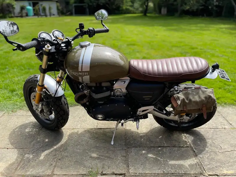 2021 Triumph Speed Twin Custom 1,198cc-Sold