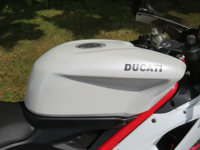 2011 Ducati 848 Evo 849cc-For Sale