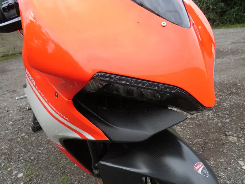 2014 Ducati 1199 Superleggera 1198cc-For Sale