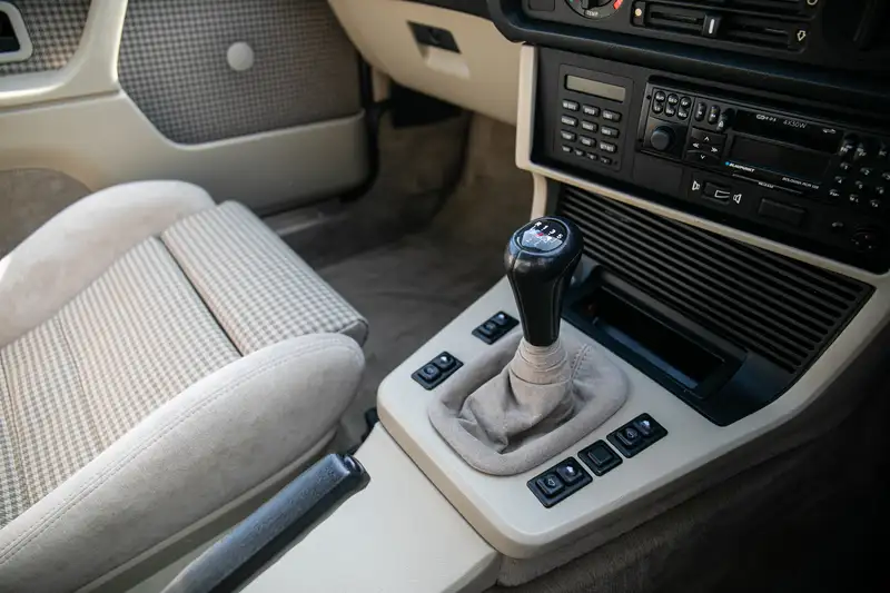1986 BMW M635 CSi ( E24 )-Sold
