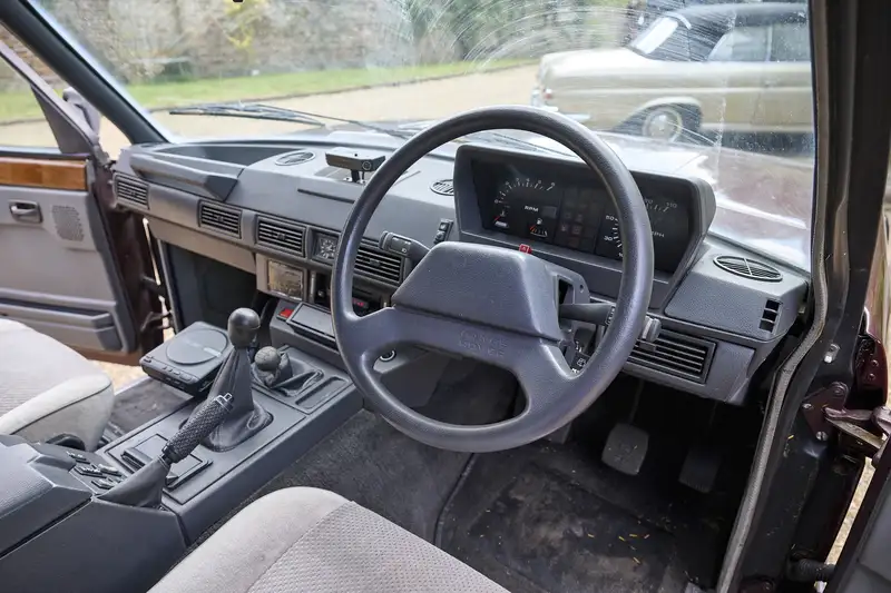 1987 Range Rover Vogue V8 3.5 EFi Manual-Sold