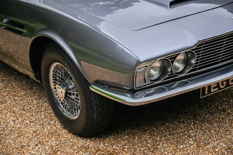 1969 Aston Martin DBS Vantage Coupé-Sold