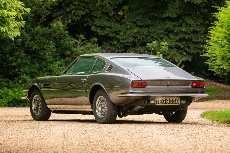 1969 Aston Martin DBS Vantage Coupé-Sold