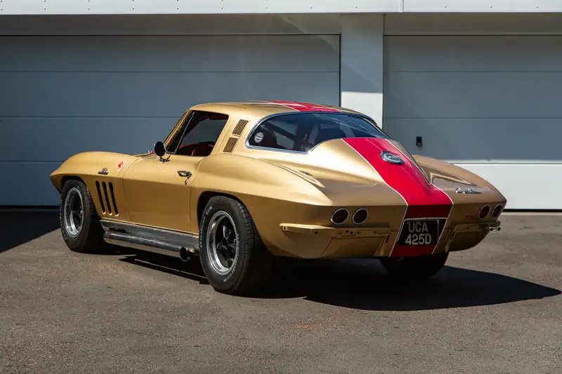1965 Chevrolet Corvette C2 Stingray FIA Race Car-For Sale