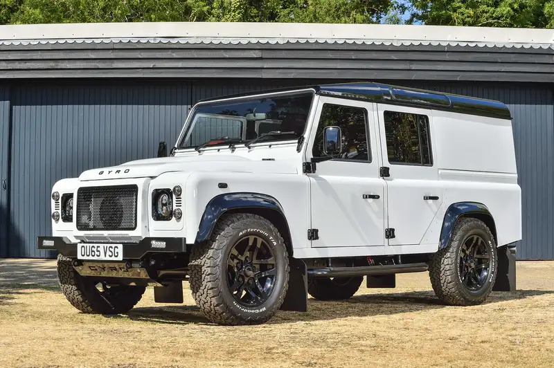 2015 Land Rover Defender 110 Utility 2.2-litre #001 GYRO Edi-Sold