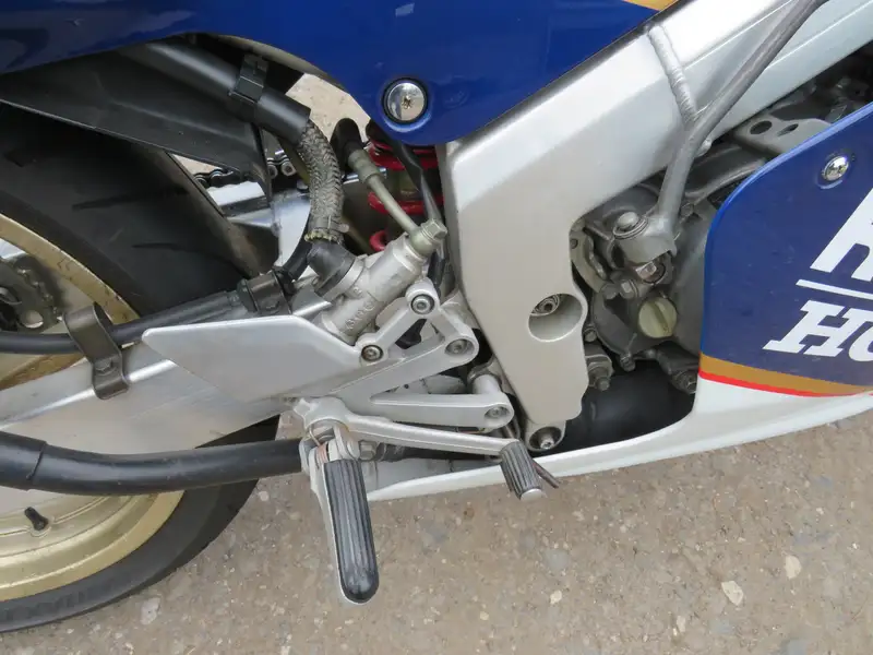 Iconic Auctioneers | 1988 Honda NSR250R SP MC18 249cc-Sold