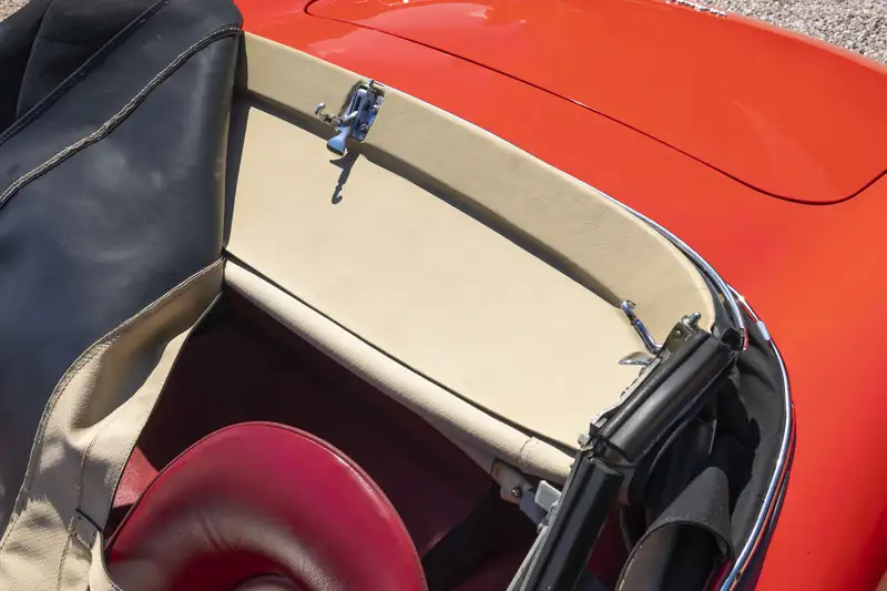 1962 Jaguar E-Type Series I 3.8-Litre Roadster-Sold