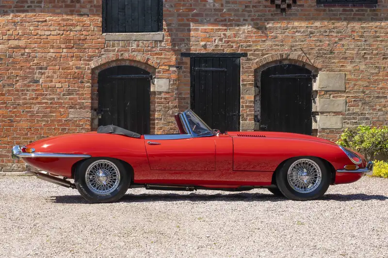 1962 Jaguar E-Type Series I 3.8-Litre Roadster-Sold