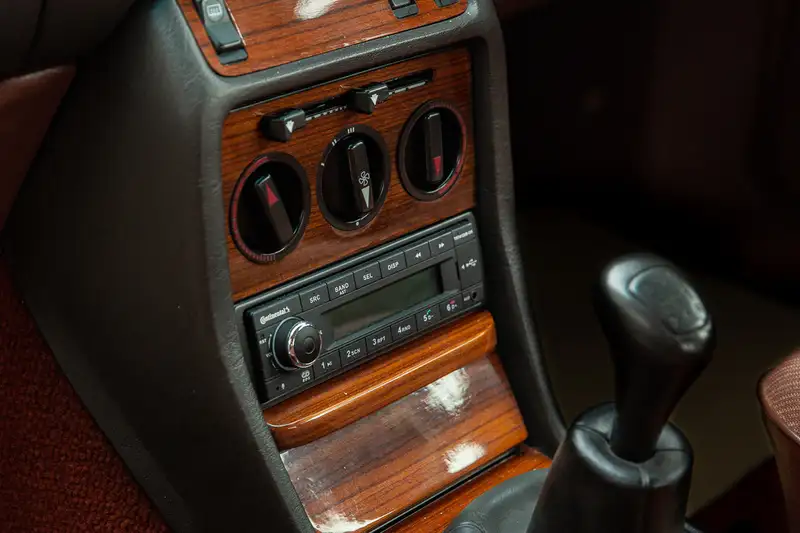 1985 Mercedes-Benz 230E (W123) Saloon-Sold
