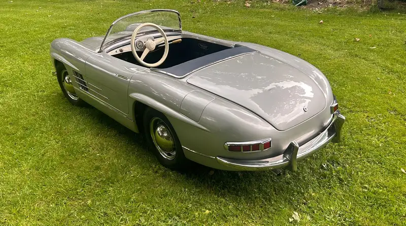 Harrington Mercedes-Benz 300SL Roadster Tribute Petrol Power-Sold