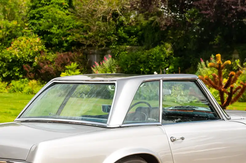 1969 Mercedes-Benz 280SL Pagoda (W113)-Sold