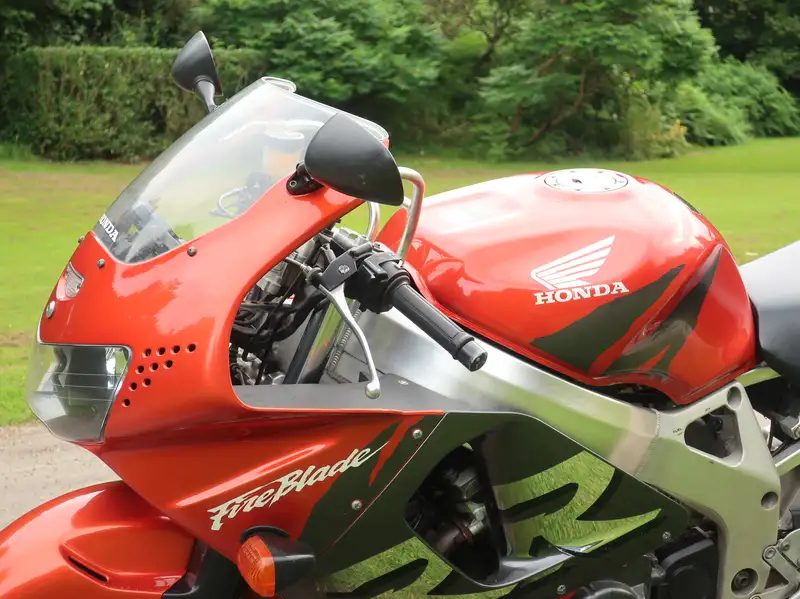 1998 Honda CBR900RR Fireblade 918cc-Sold