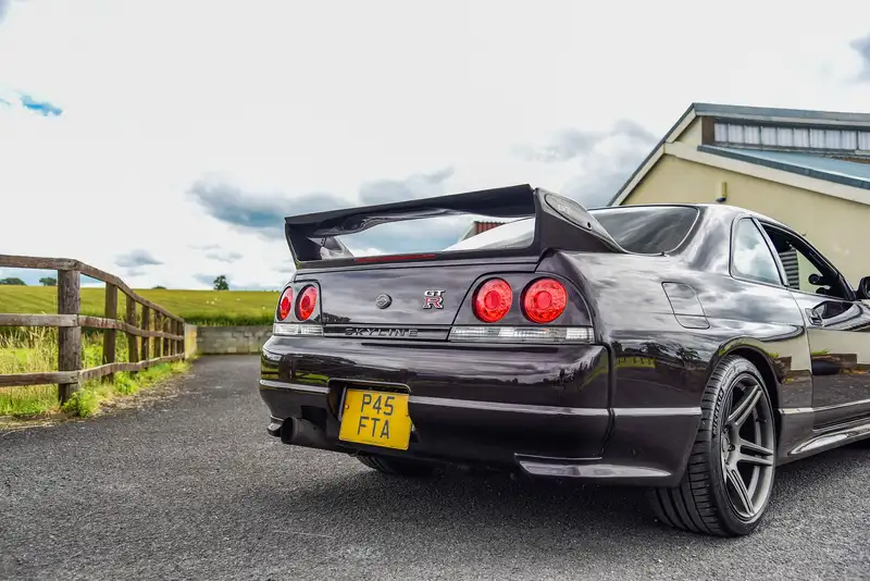 1996 Nissan R33 GTR-For Sale