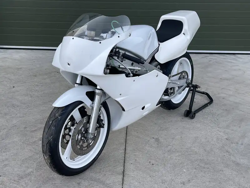 1990 Yamaha TZ250A 3TC 249cc-Sold