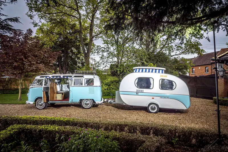1964 Volkswagen 21 Window Deluxe Samba Microbus with 1970 Yv-Sold
