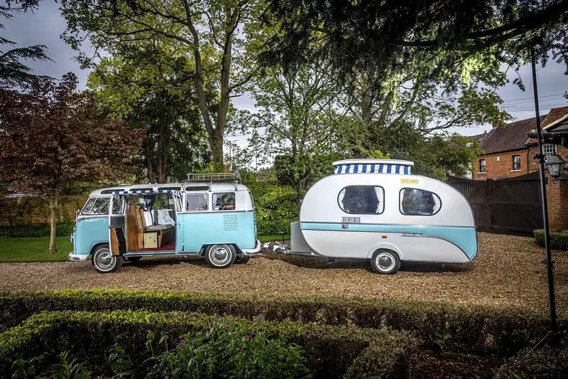 1964 Volkswagen 21 Window Deluxe Samba Microbus with 1970 Yv-Sold