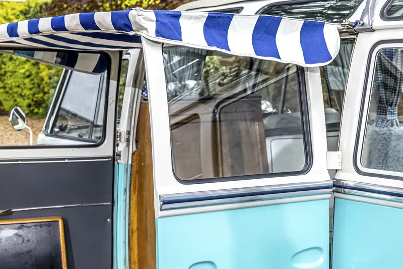 1964 Volkswagen 21 Window Deluxe Samba Microbus with 1970 Yv-Sold