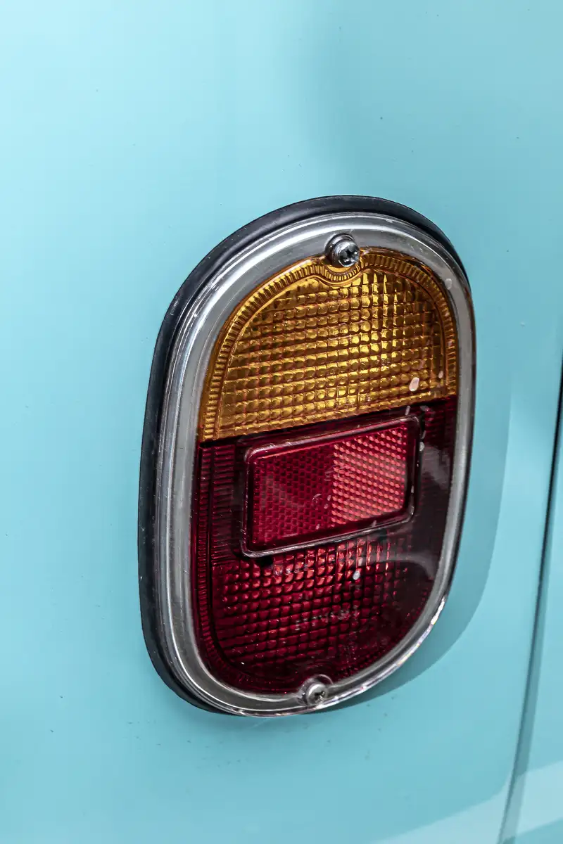 1964 Volkswagen 21 Window Deluxe Samba Microbus with 1970 Yv-Sold