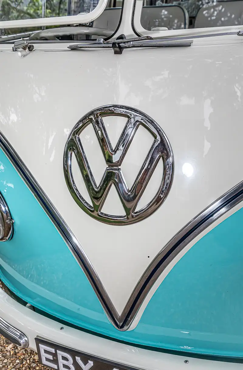 1964 Volkswagen 21 Window Deluxe Samba Microbus with 1970 Yv-Sold