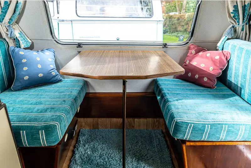 1964 Volkswagen 21 Window Deluxe Samba Microbus with 1970 Yv-Sold